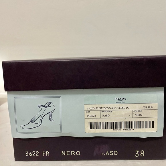 Prada satin pumps. - Picture 5 of 5